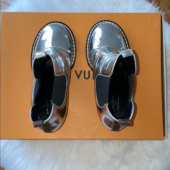 EXCLUSIVE LOUIS VUITTON Booties SOHO EXCLUSIVE - Picture 5 of 8